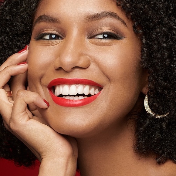 ESTEE LAUDER 4 Piece: 2 Lipsticks, 2 Lip glosses + FREE gifts! - Picture 4 of 7